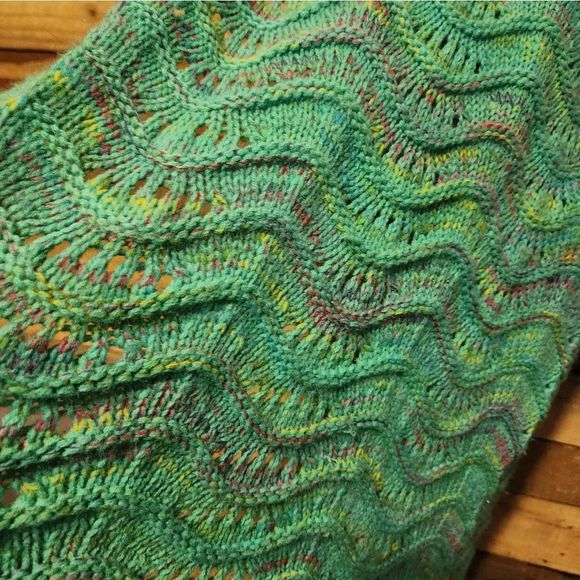 Crochet Mermaid blanket - Picture 3 of 5